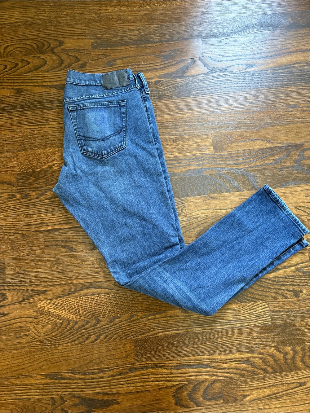 Bullhead Classic Straight Jeans in Blue